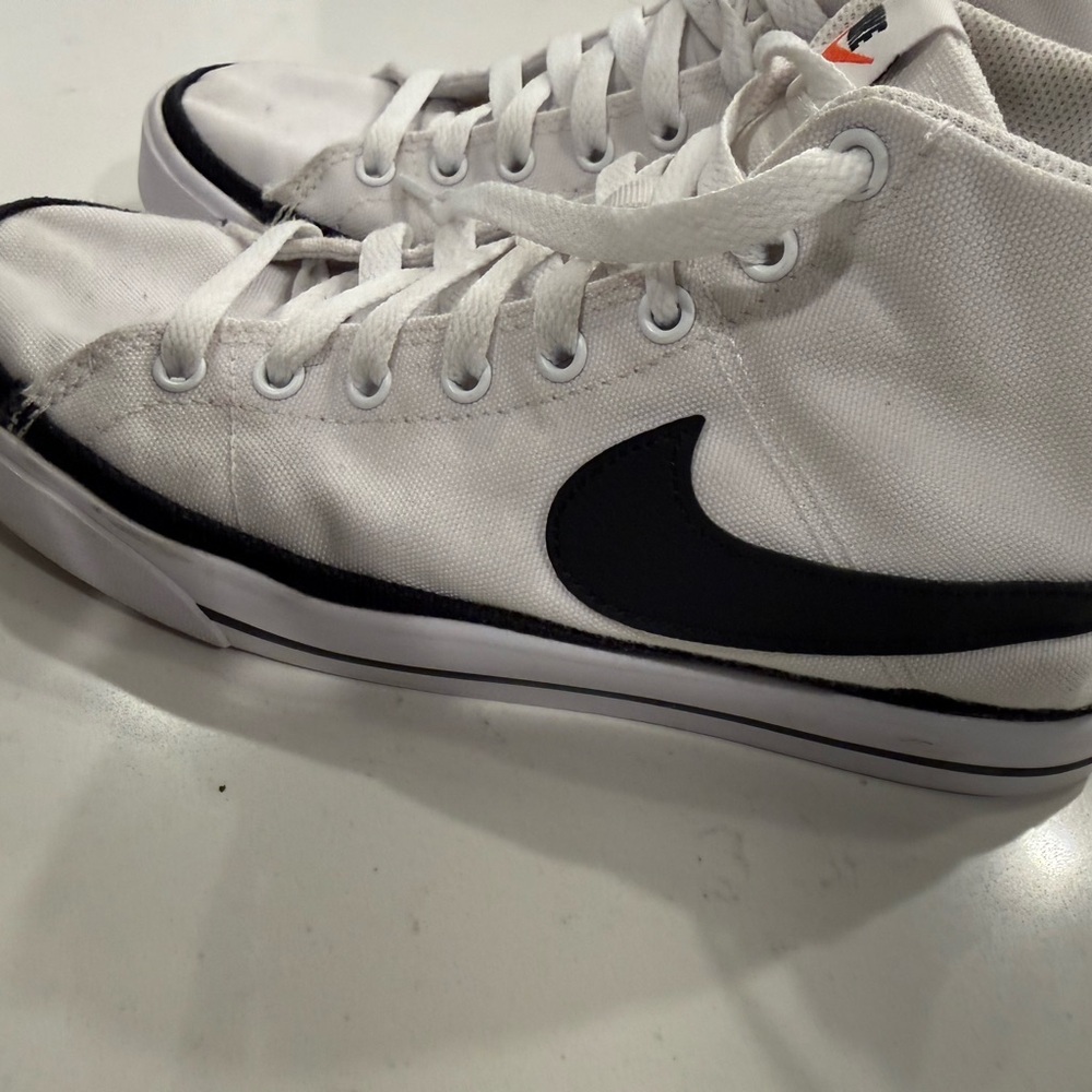 Nike Court Legacy Canvas Mid women’s size 7.5 white and black colorway - Picture 5 of 13